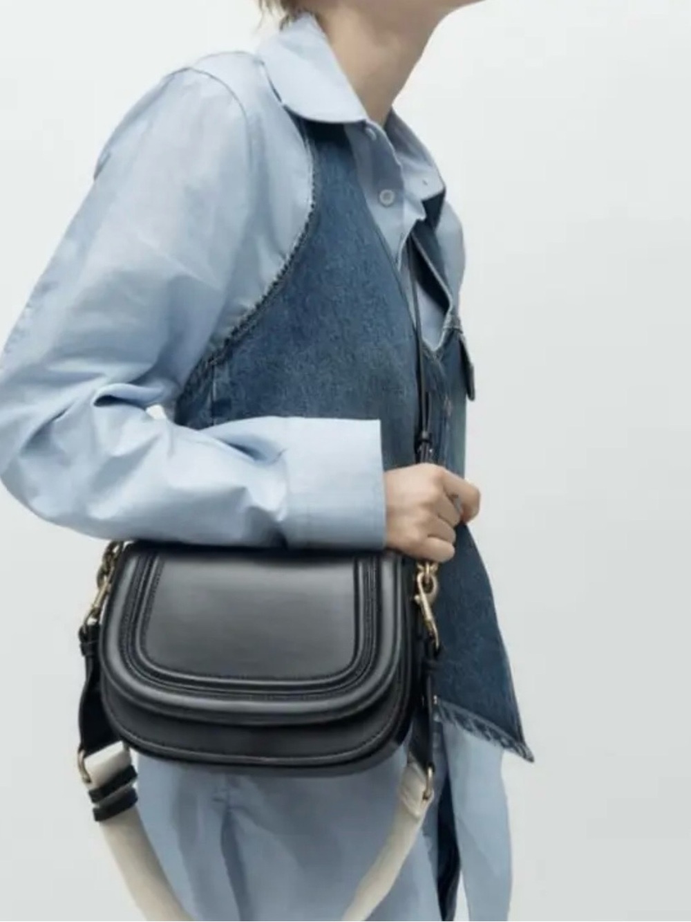 NWOT Zara Classic Black Crossbody Saddle Bag with Two Removable Straps - Women